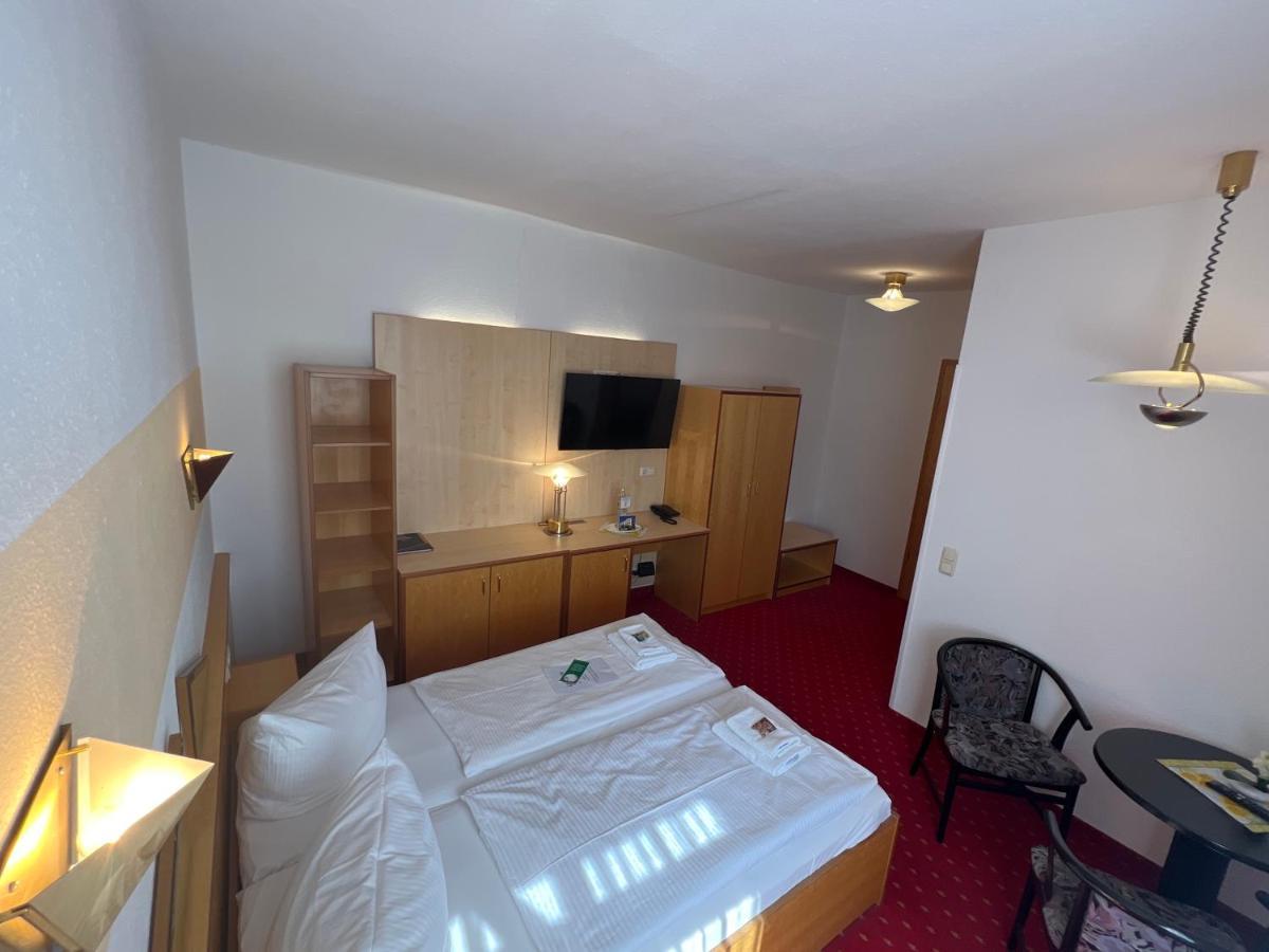 Hotel Poseidon Kuehlungsborn Ngoại thất bức ảnh