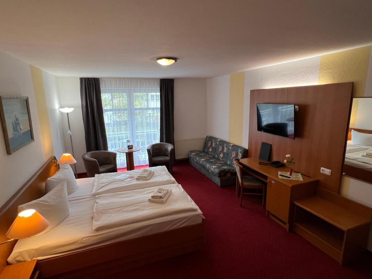 Hotel Poseidon Kuehlungsborn Ngoại thất bức ảnh